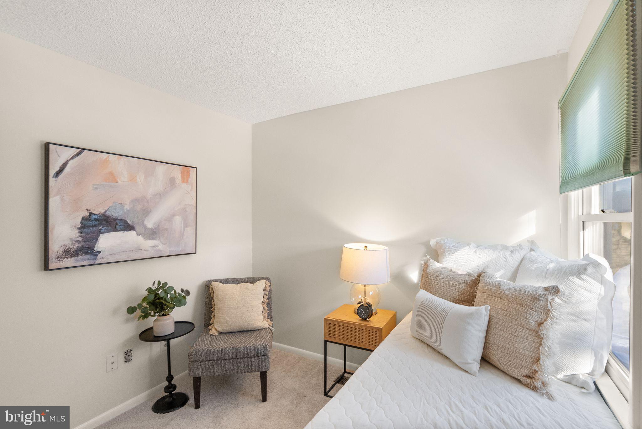 1443 Newport Spring Ct