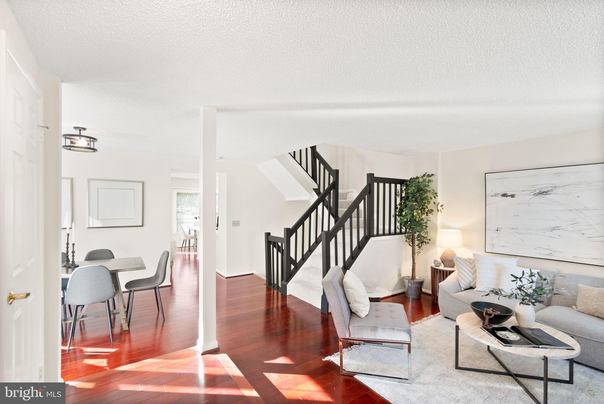 1443 Newport Spring Ct