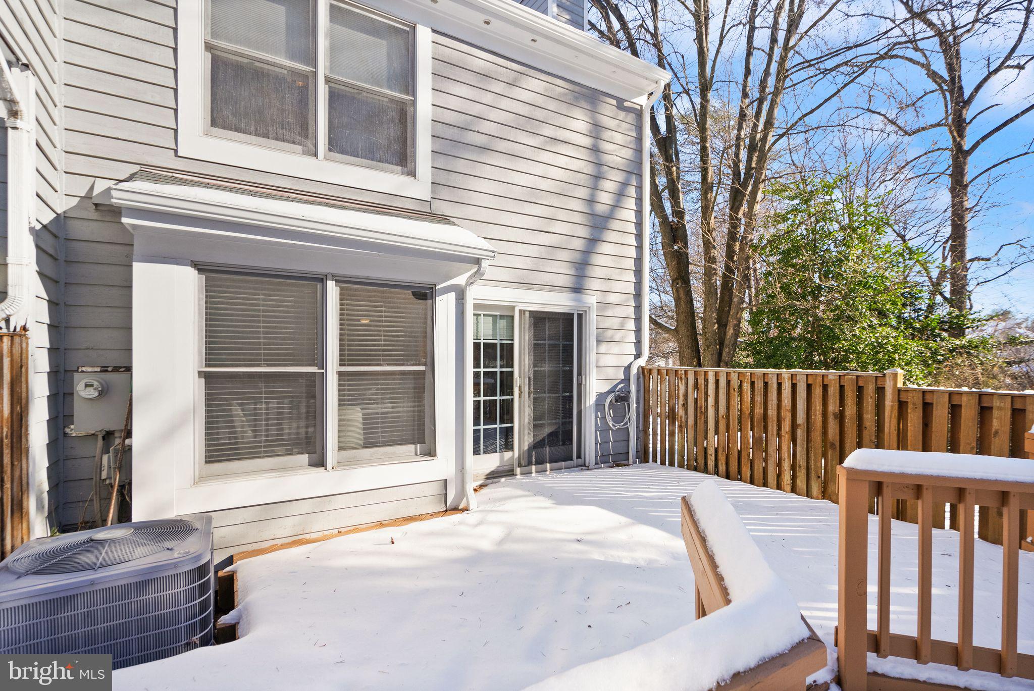 1443 Newport Spring Ct