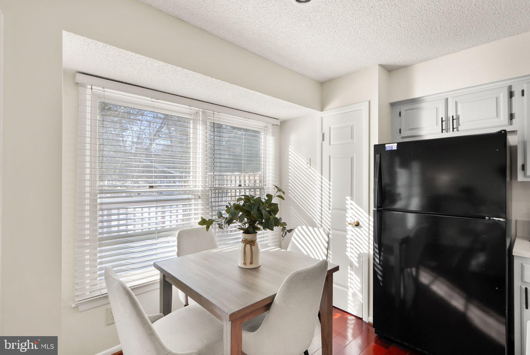 1443 Newport Spring Ct