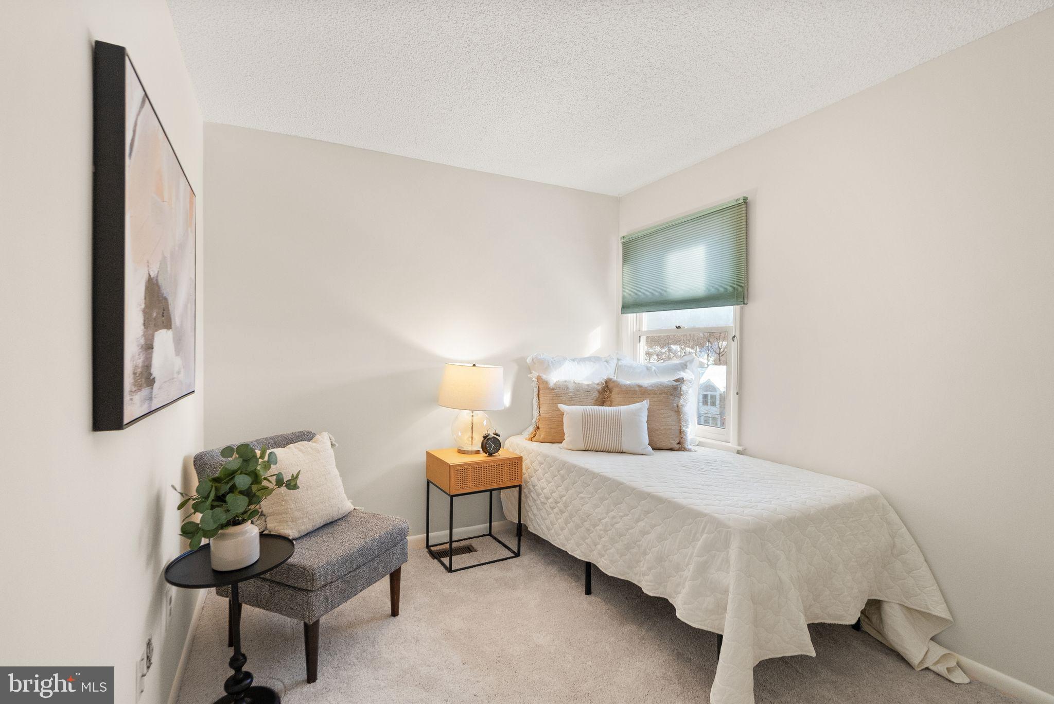 1443 Newport Spring Ct