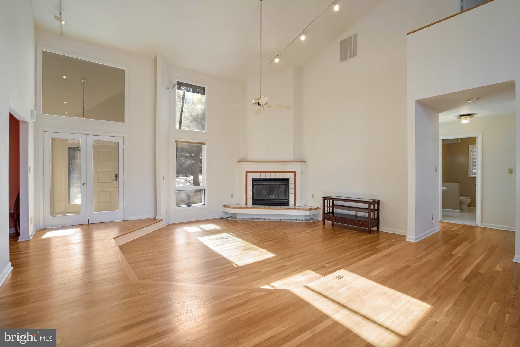 11290 SPYGLASS COVE LN