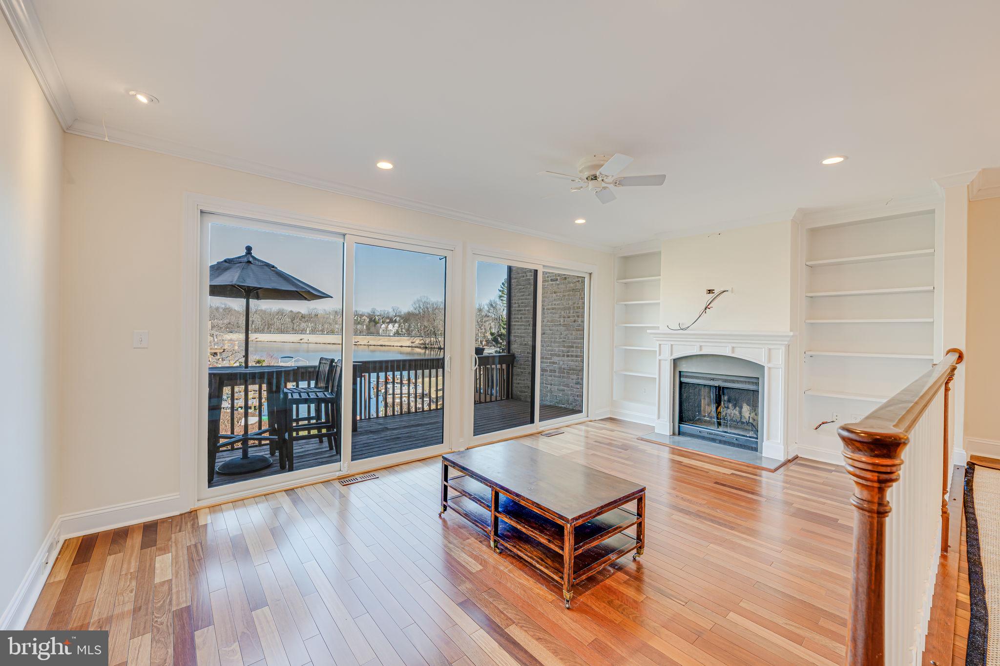 11222 LAGOON LN