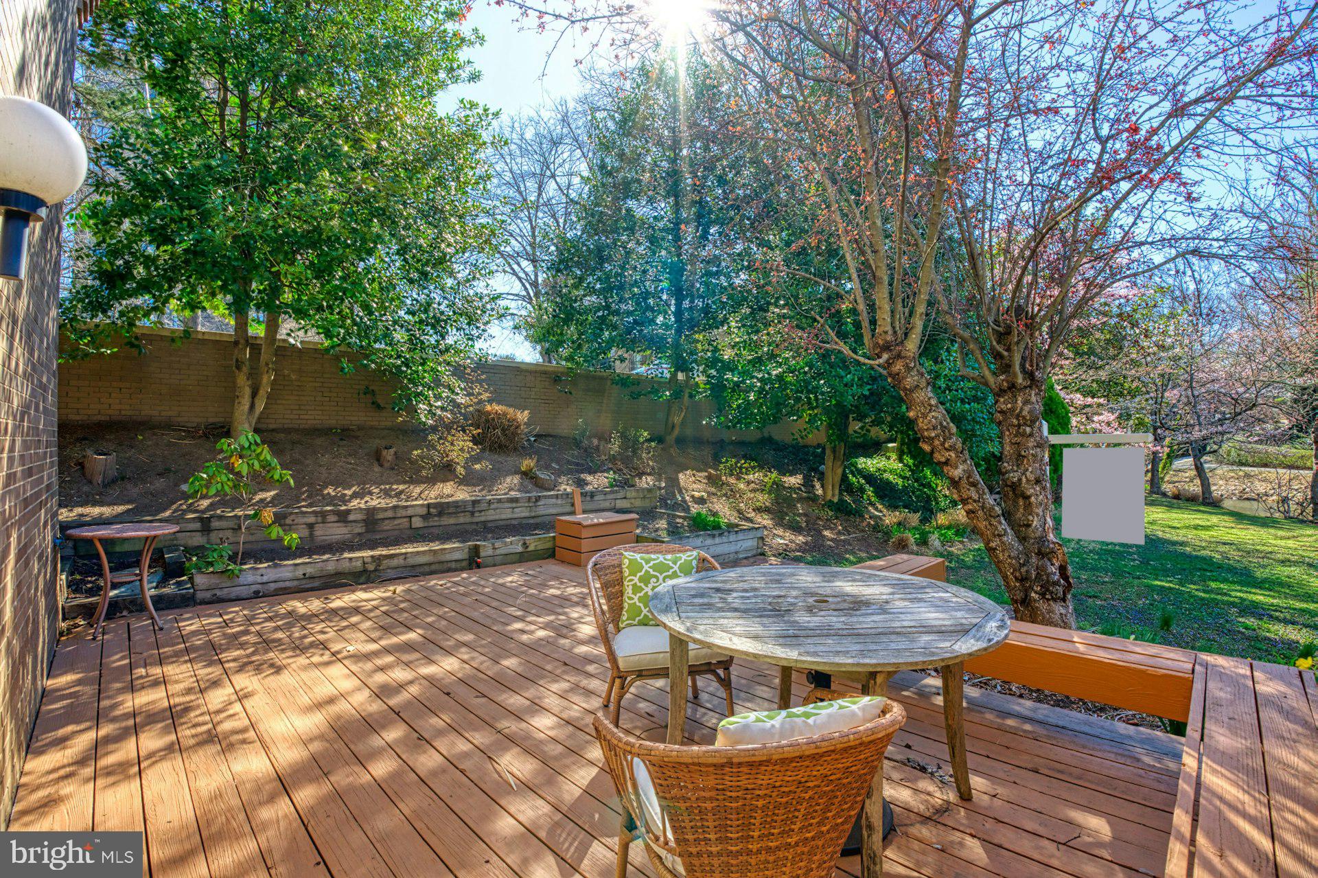 11459 Washington Plz W