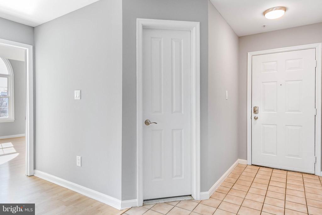 4126 MONUMENT COURT L 302
