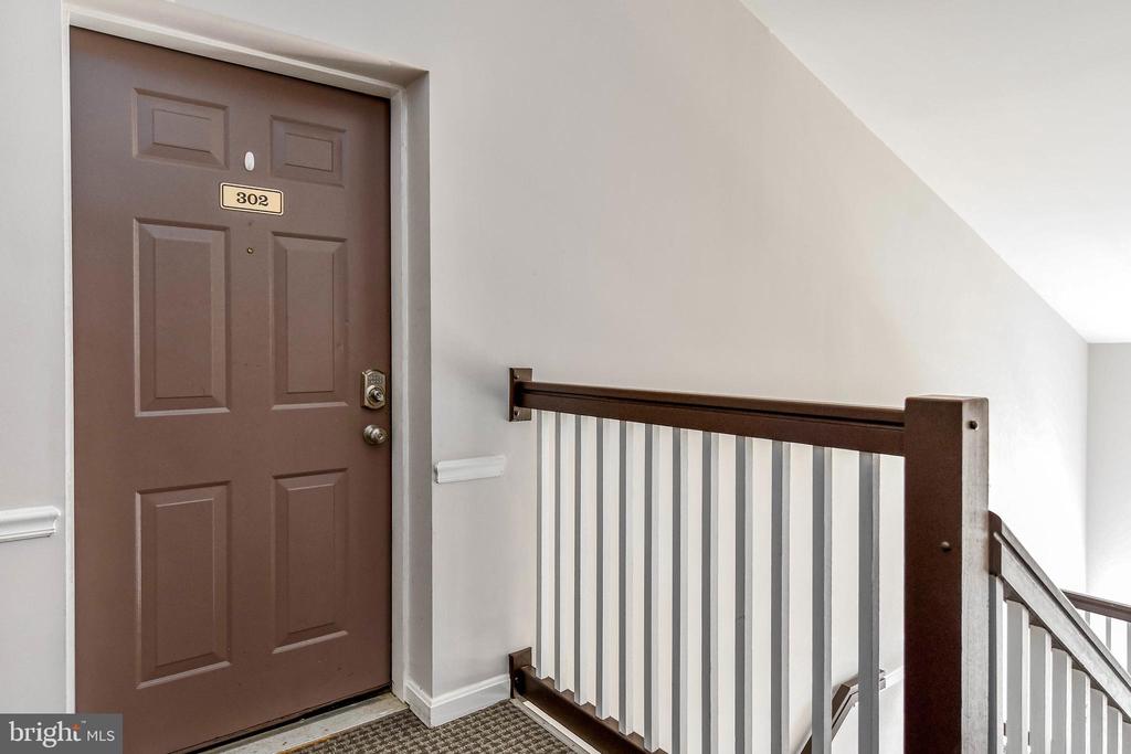 4126 MONUMENT COURT L 302
