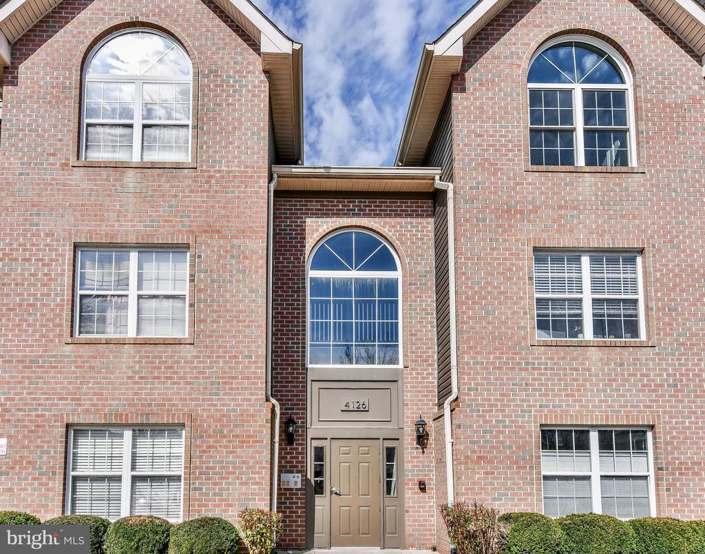 4126 MONUMENT COURT L 302
