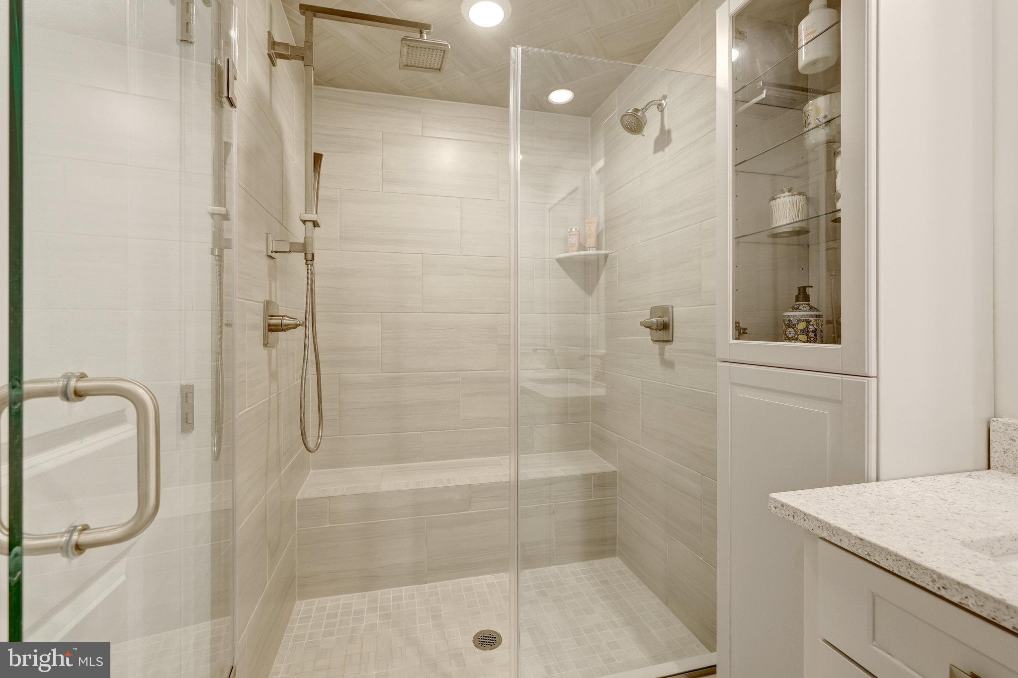 109 Market Sq NW #33