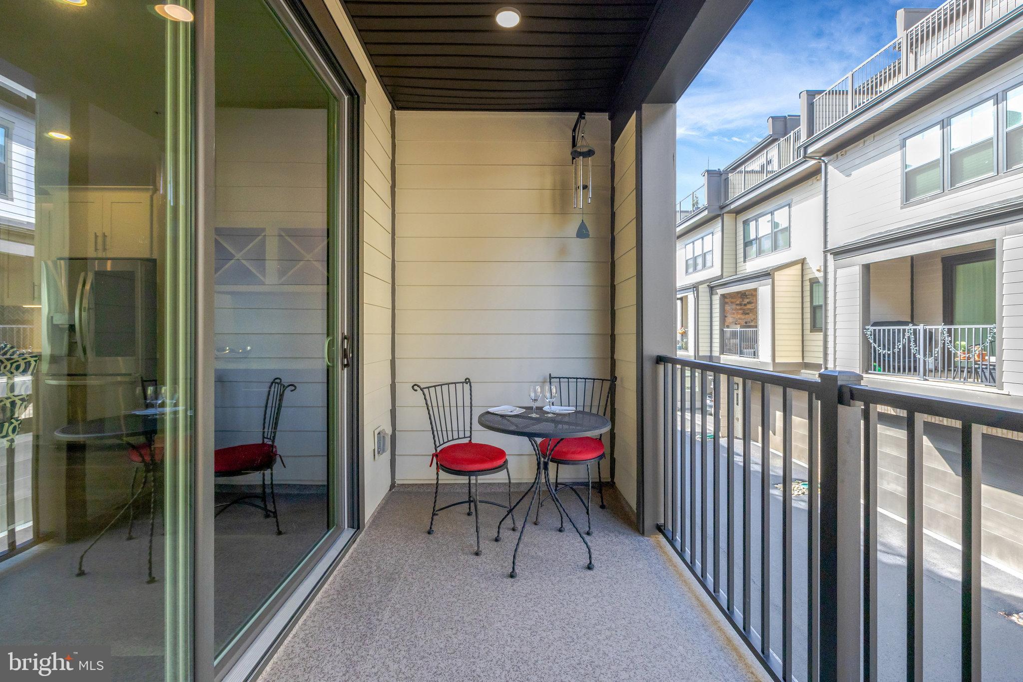 109 Market Sq NW #33