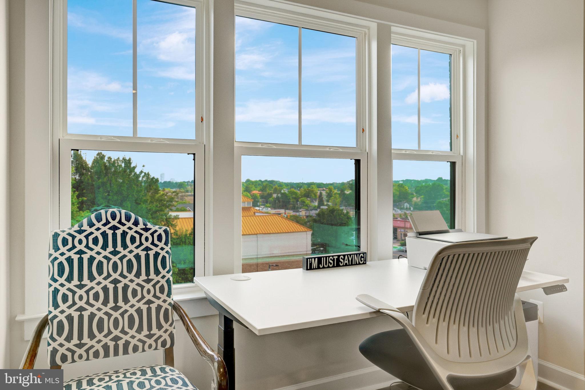 109 Market Sq NW #33