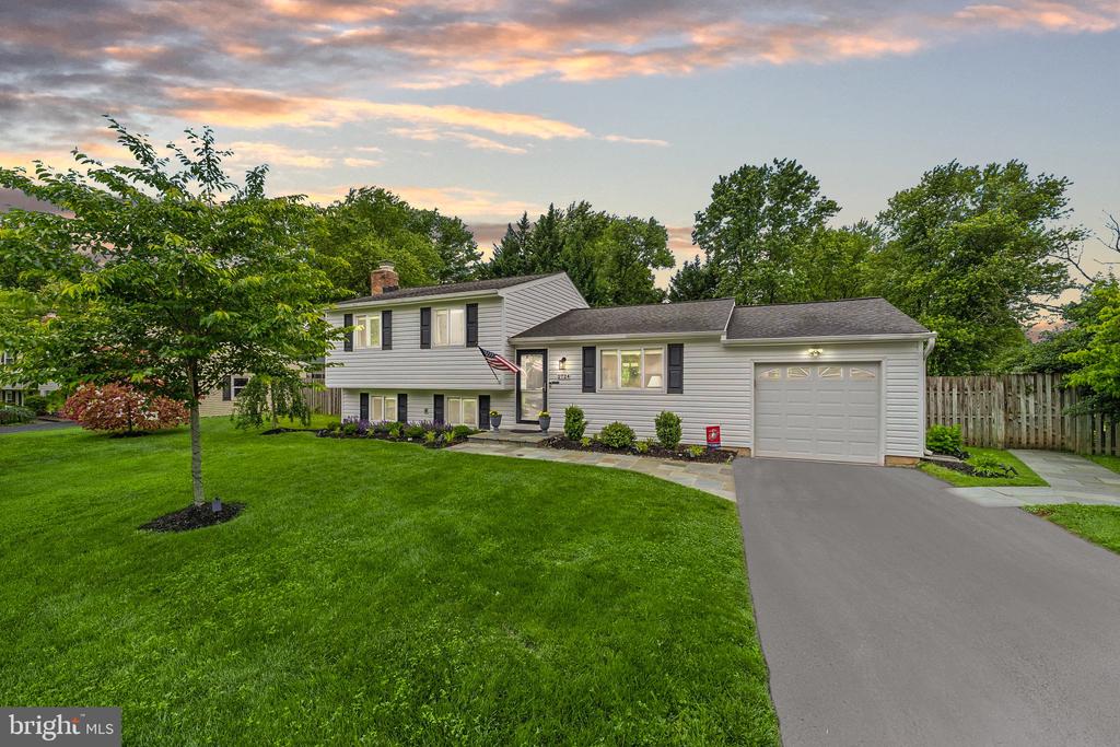 2724 Wrexham Ct