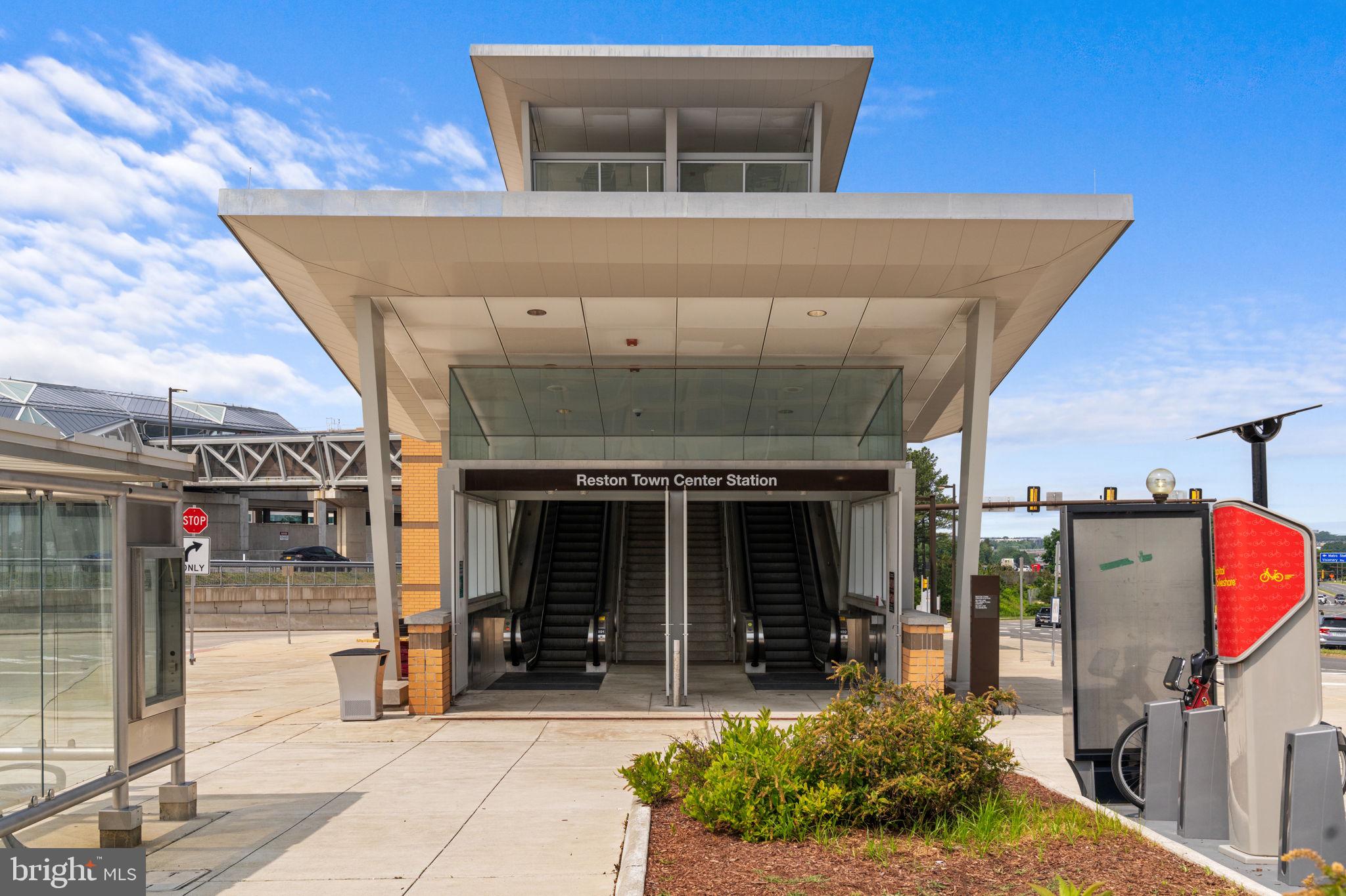 12170 Abington Hall Pl #201