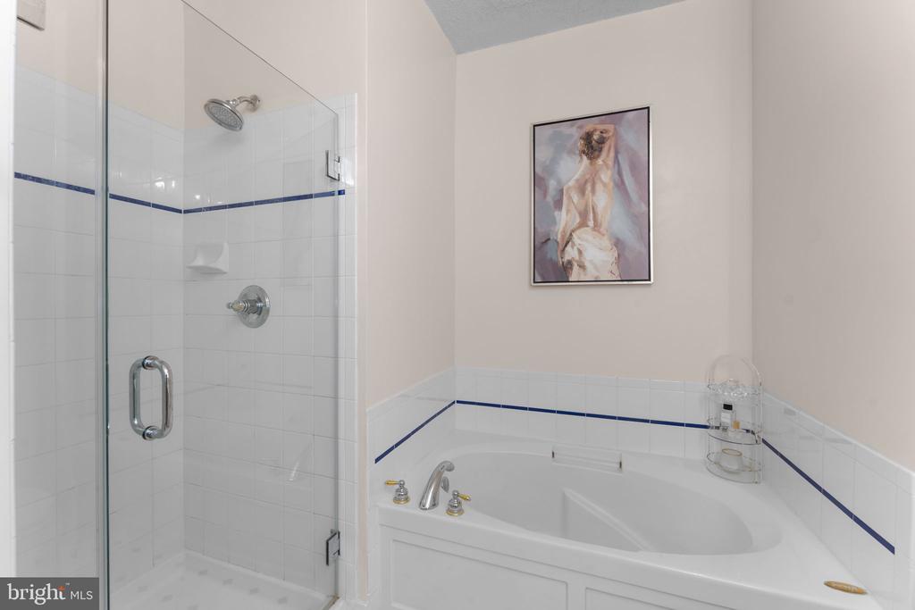 12170 Abington Hall Pl #201