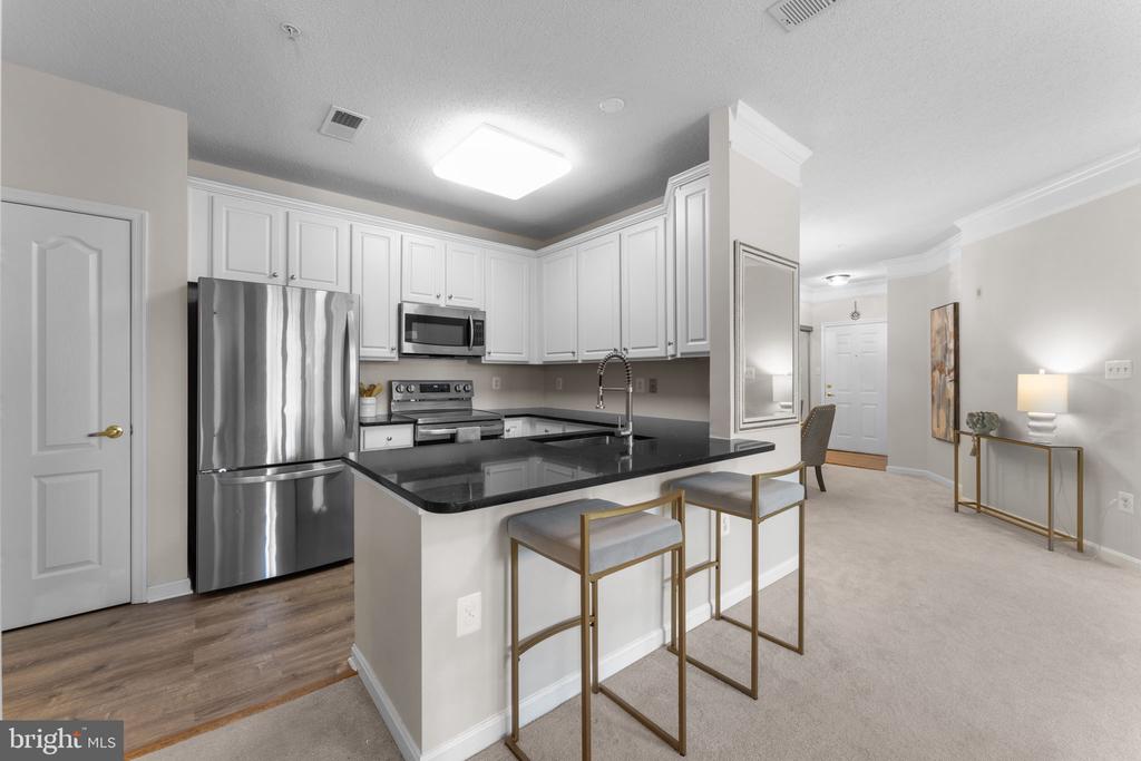 12170 Abington Hall Pl #201