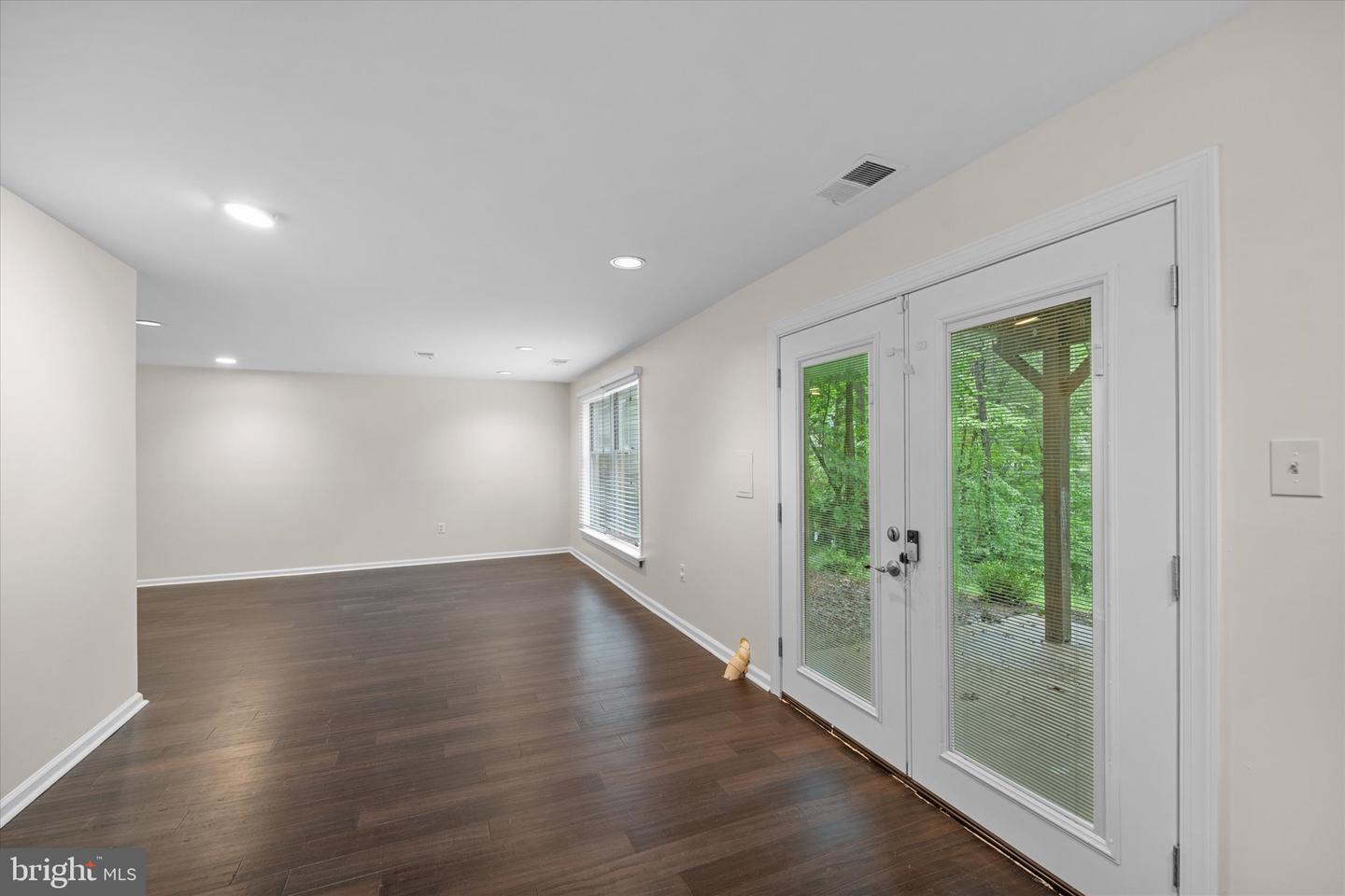 10803 CROSS SCHOOL RD