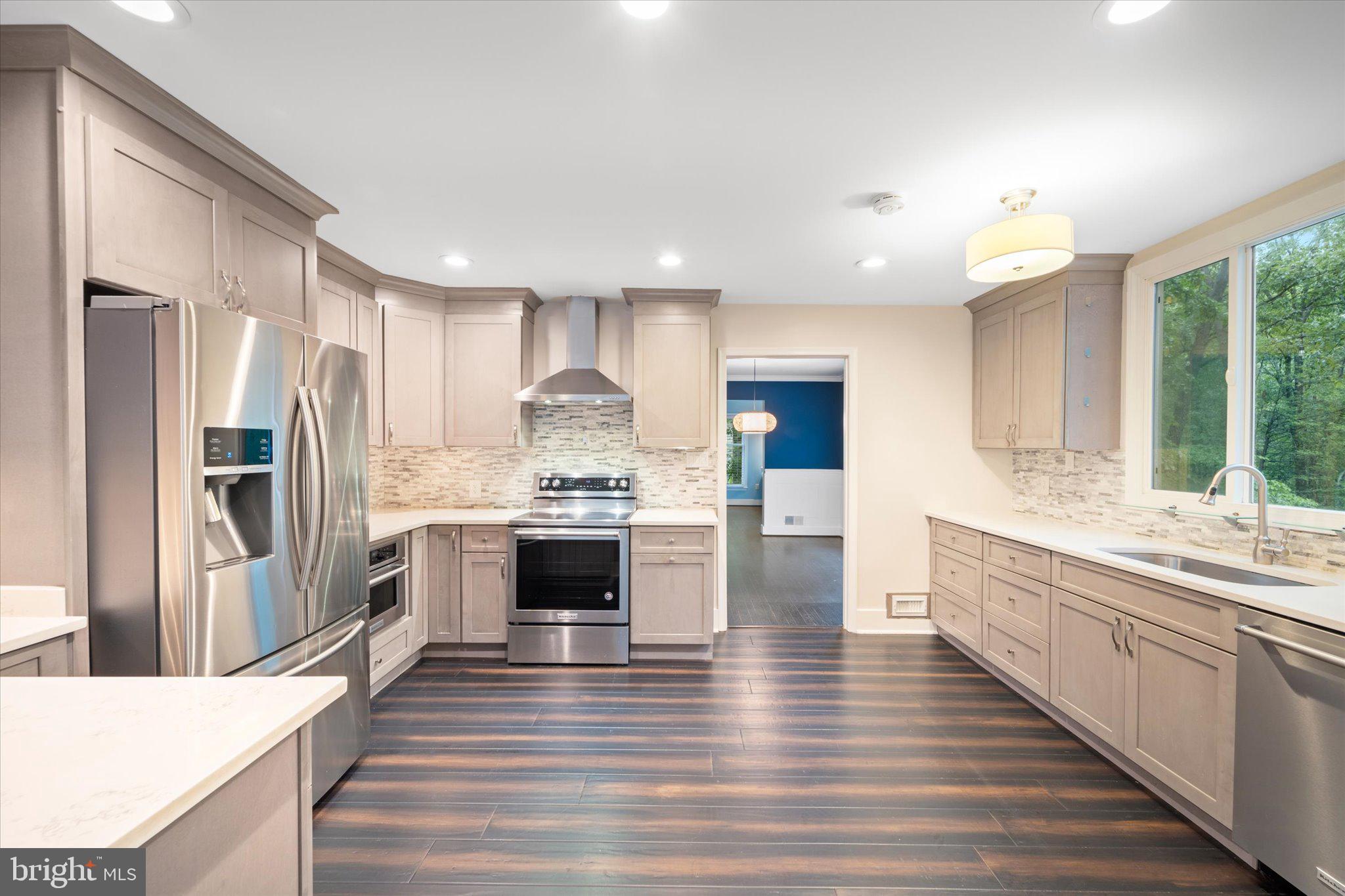 10803 CROSS SCHOOL RD