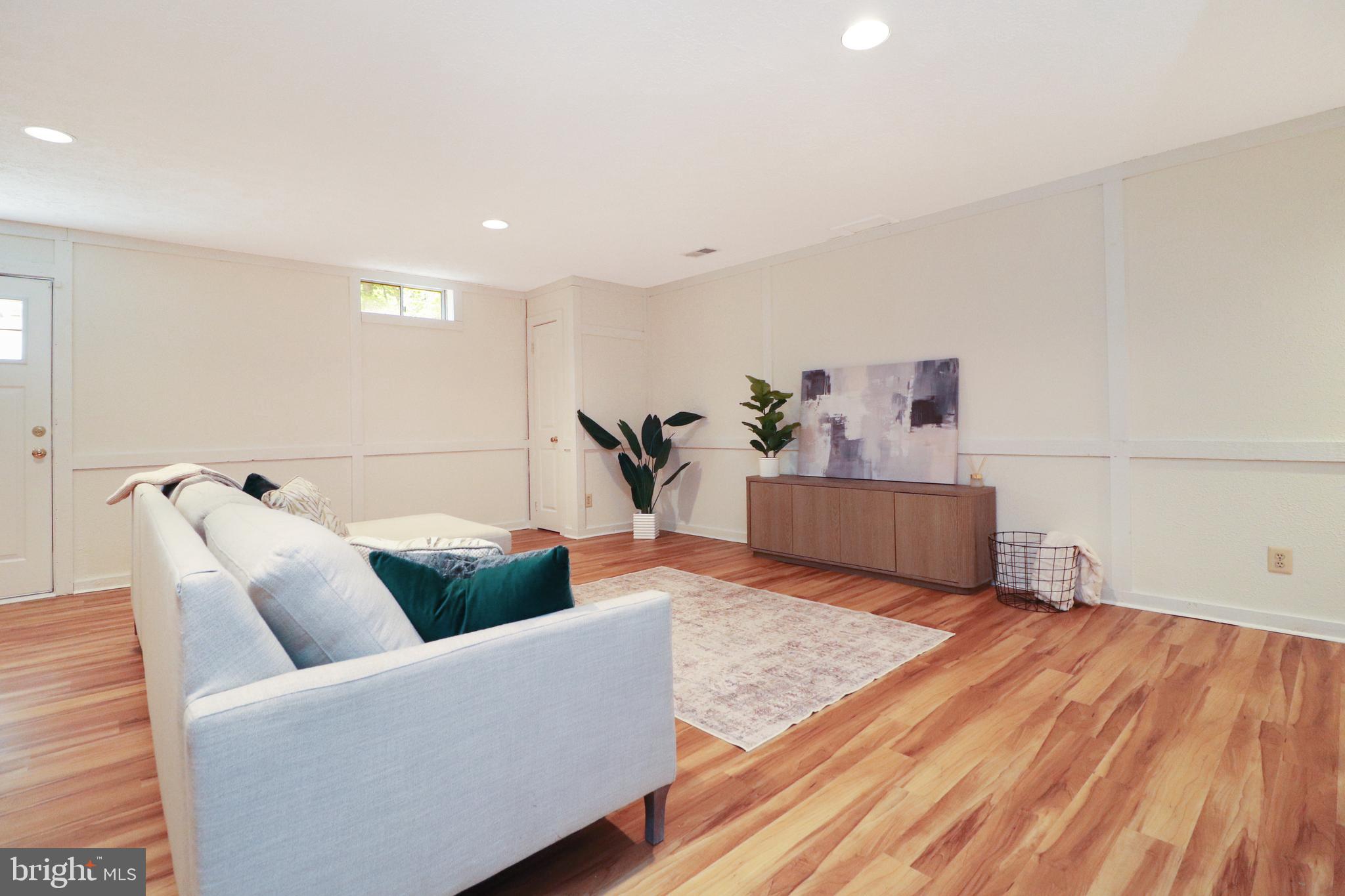 11017 HIGHRIDGE STREET