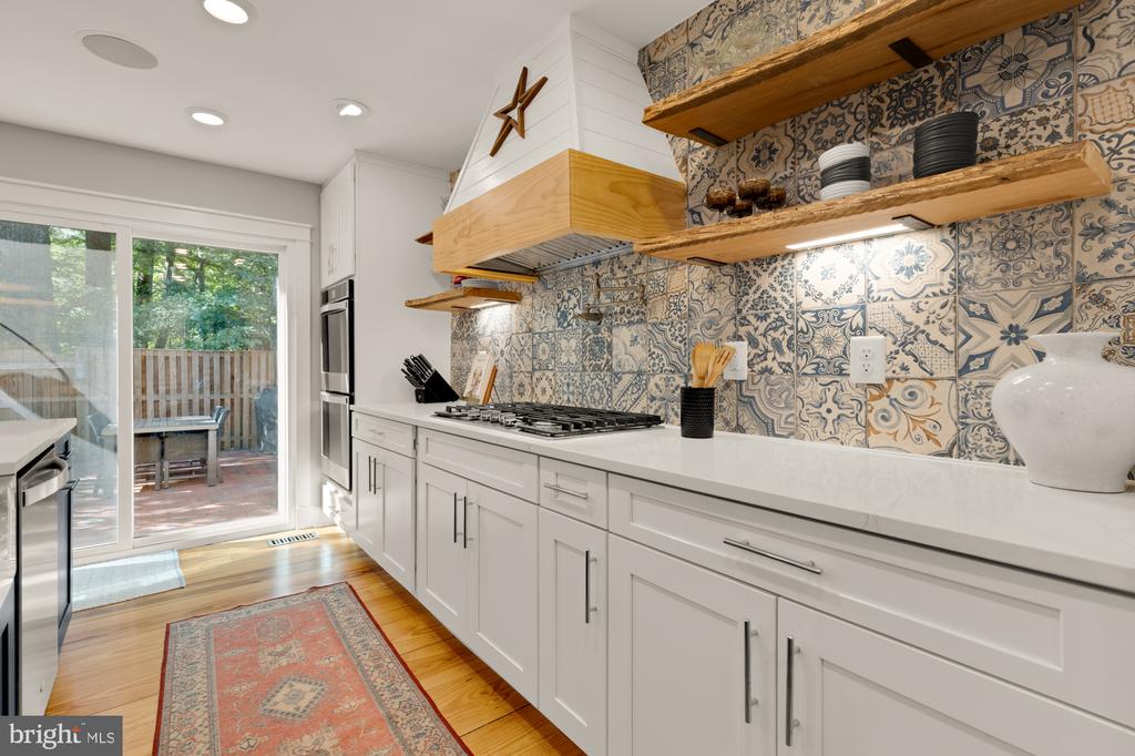 2429 ALSOP COURT