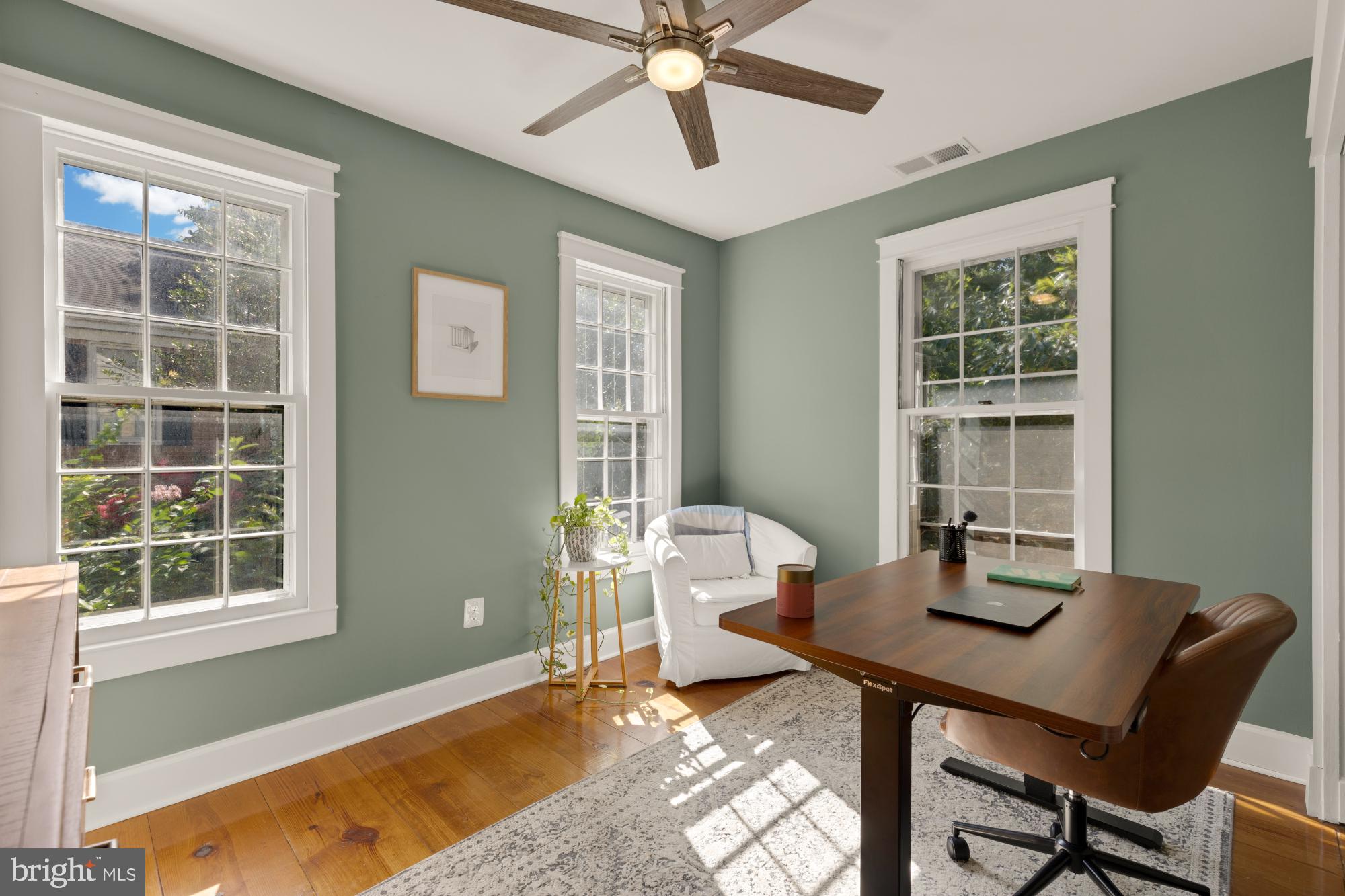 2429 ALSOP COURT