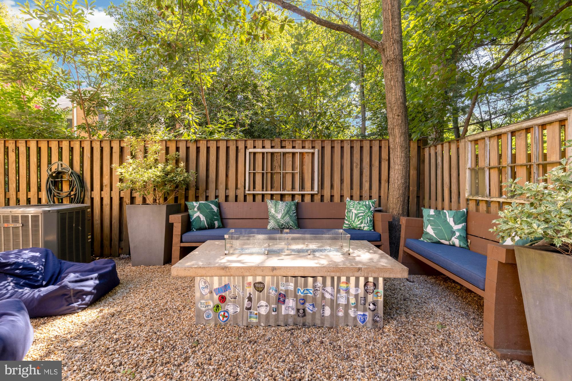 2429 ALSOP COURT