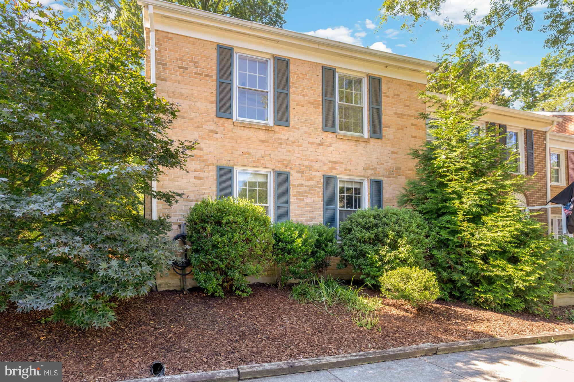 2429 ALSOP COURT