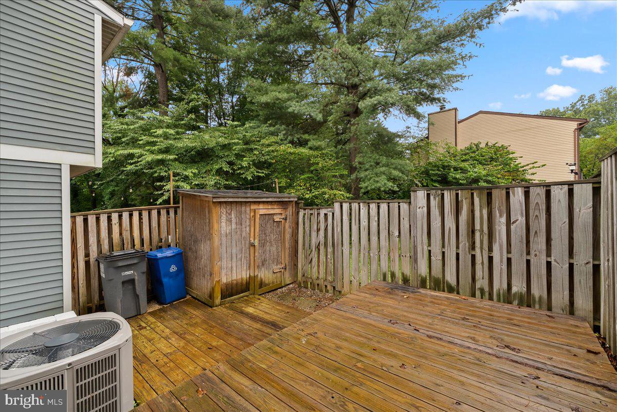 11537 IVY BUSH COURT