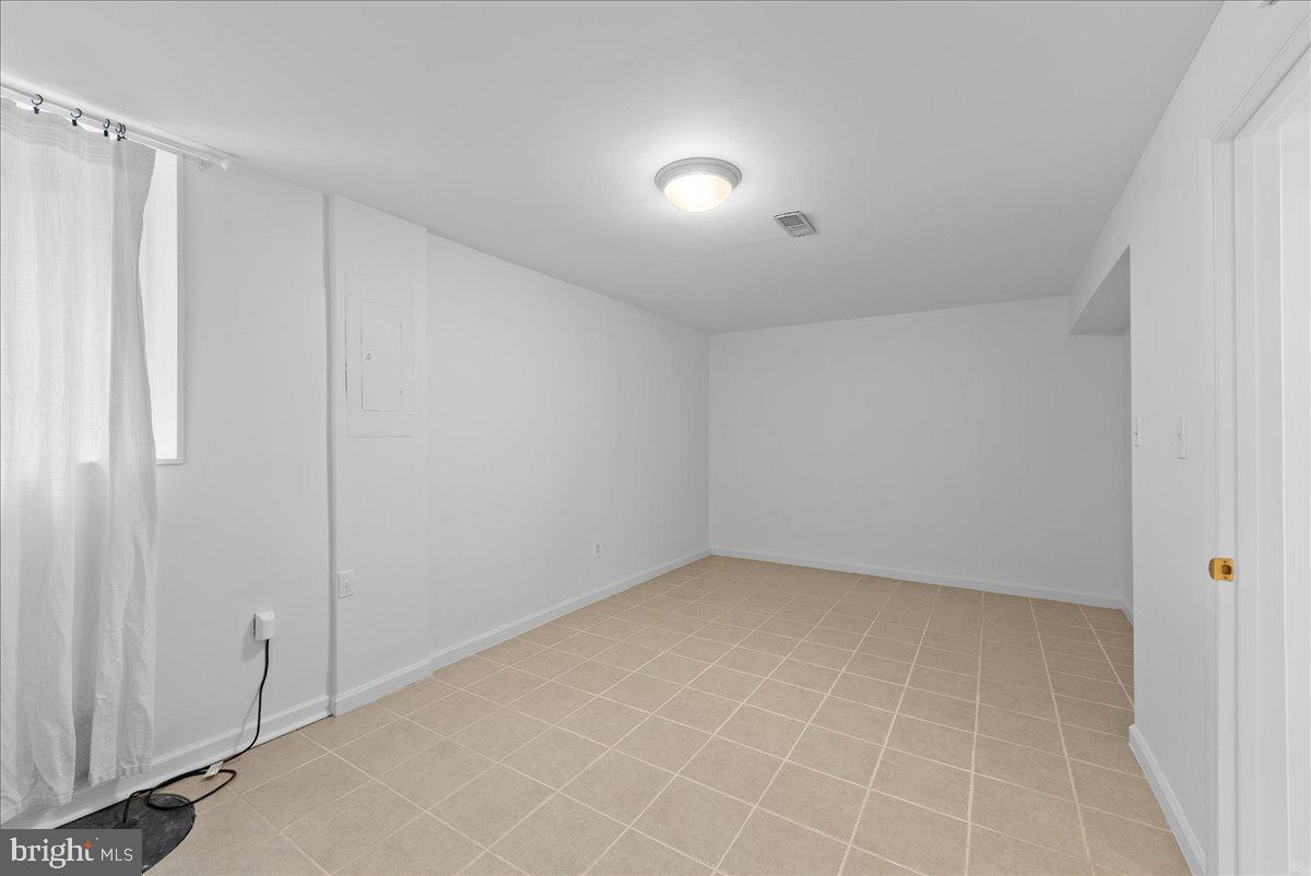 11537 IVY BUSH COURT