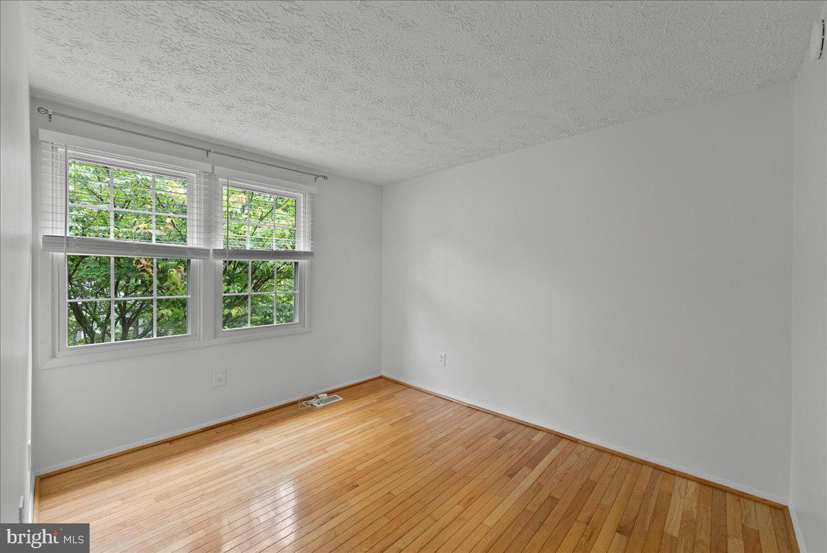 11537 IVY BUSH COURT