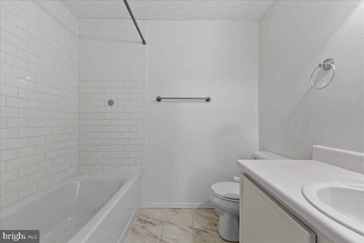 11537 IVY BUSH COURT