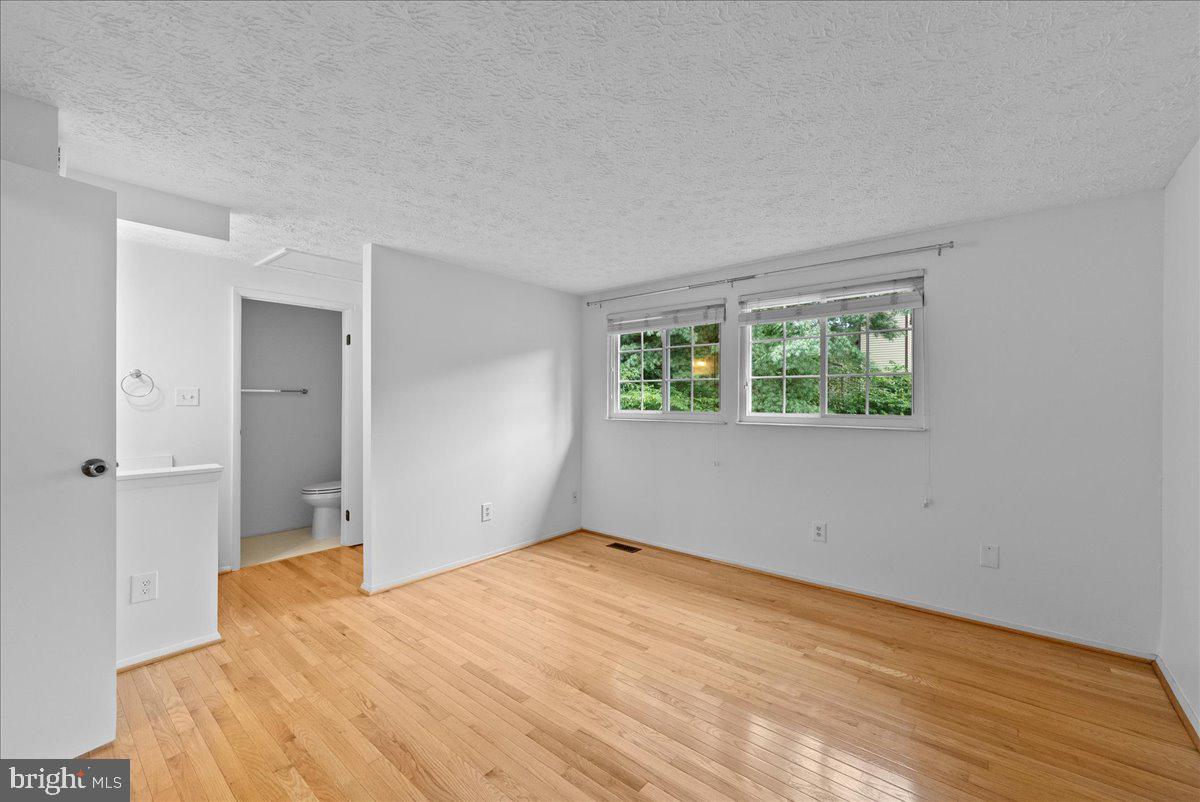 11537 IVY BUSH COURT