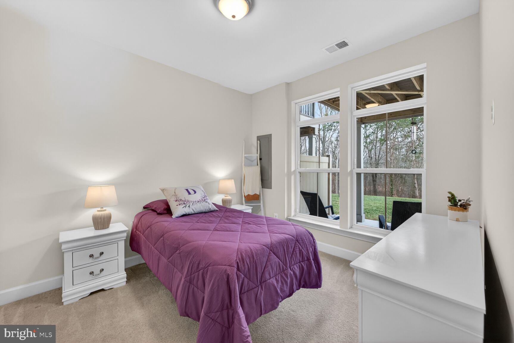 5241 RIDGEVIEW RETREAT DRIVE