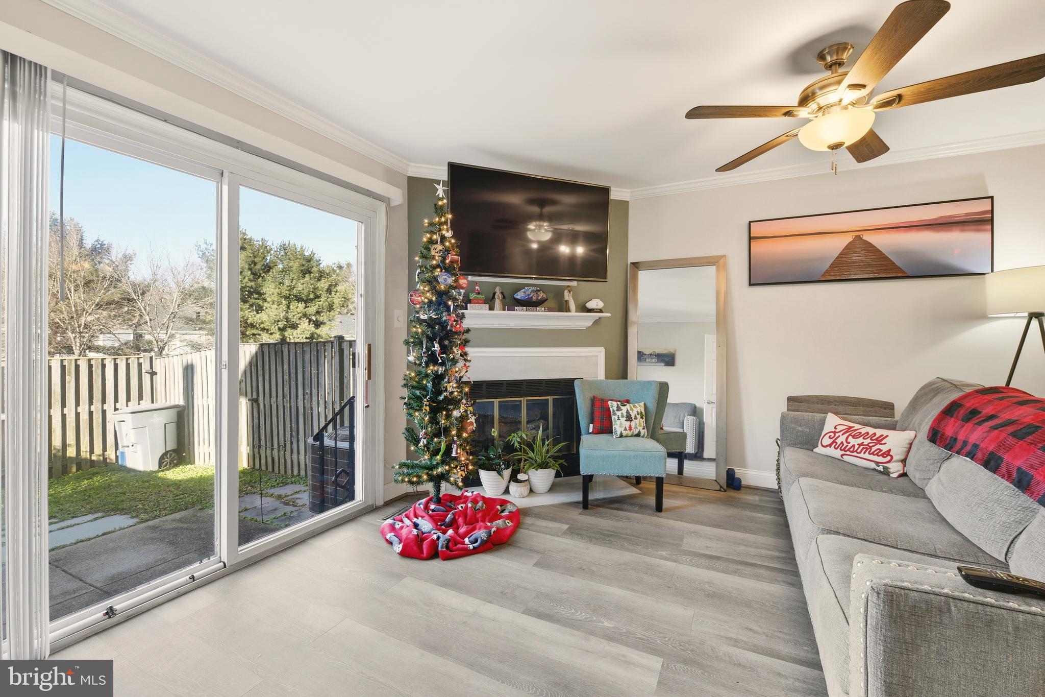 2964 KINGS STATION COURT