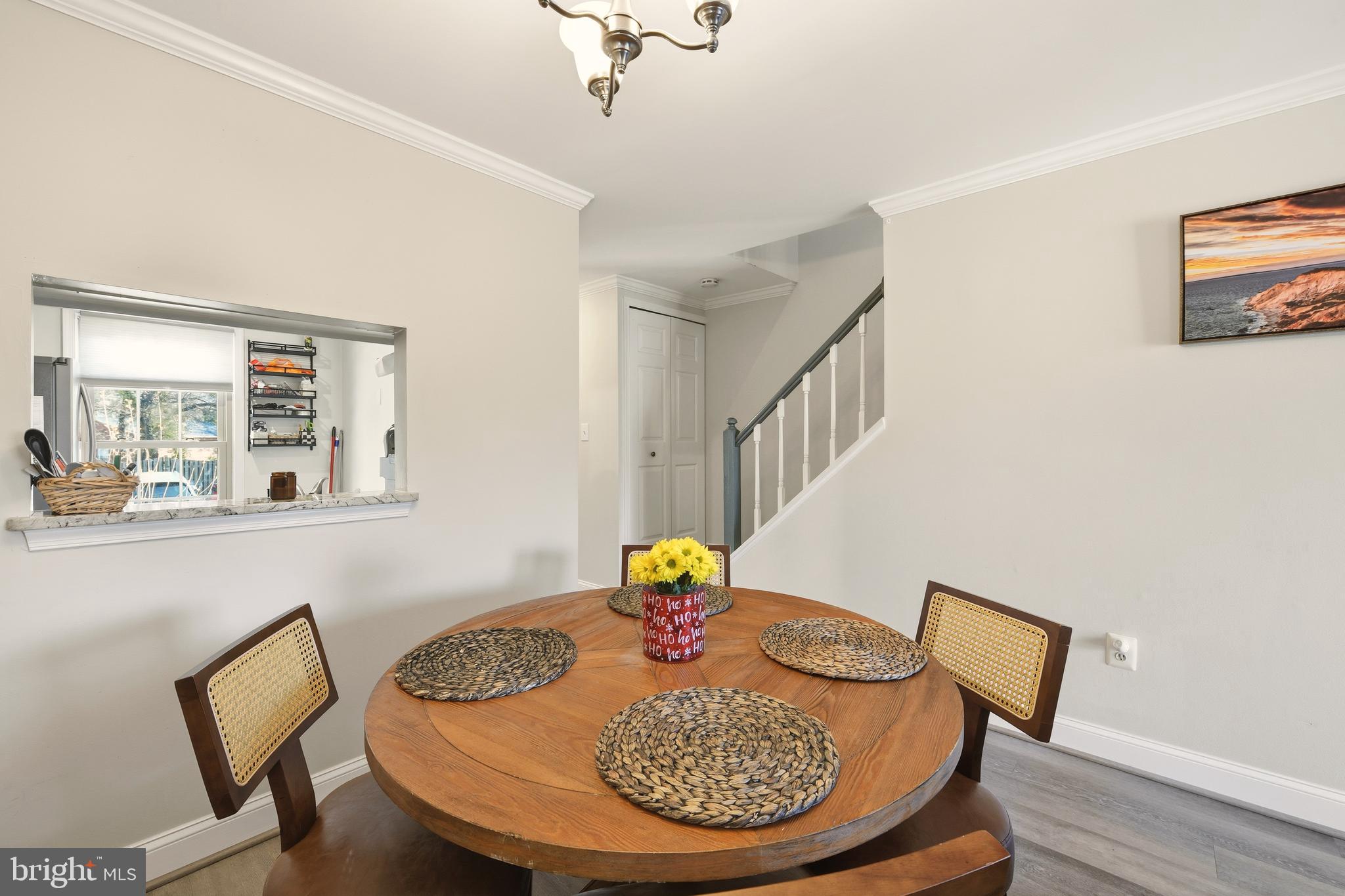 2964 KINGS STATION COURT