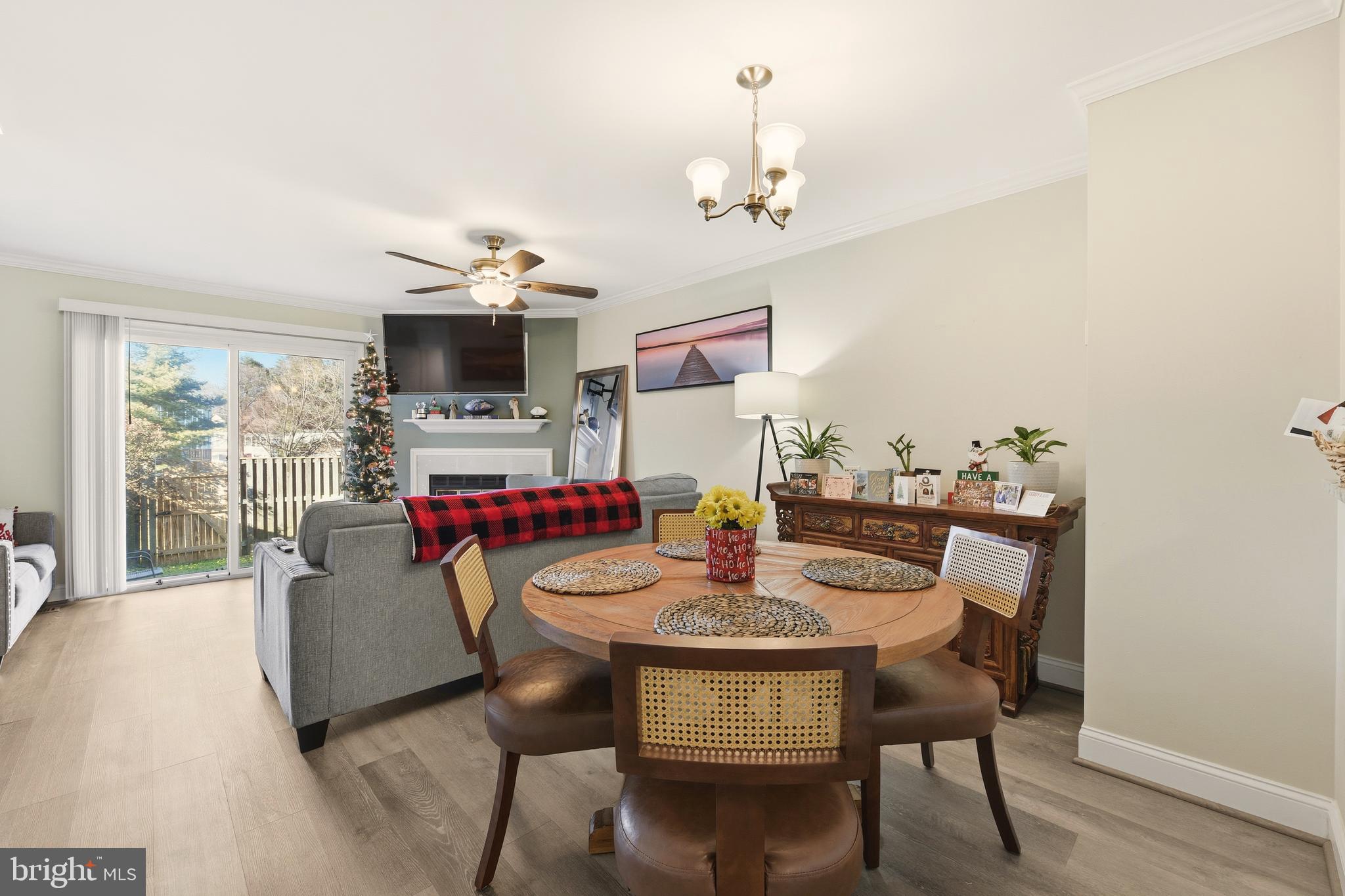 2964 KINGS STATION COURT