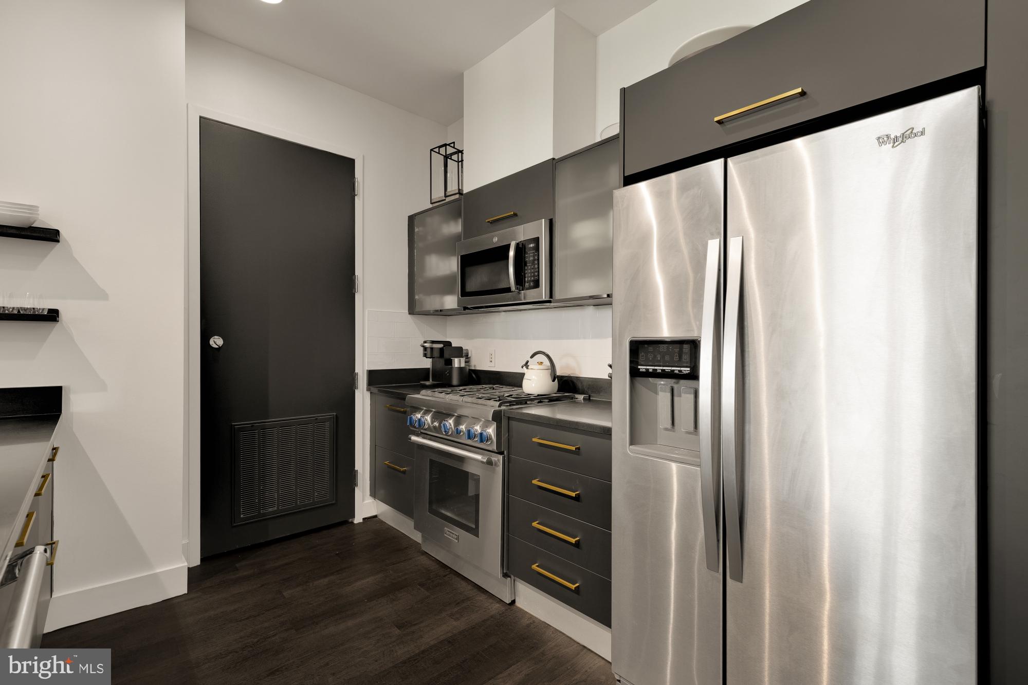 12025 NEW DOMINION PARKWAY 124