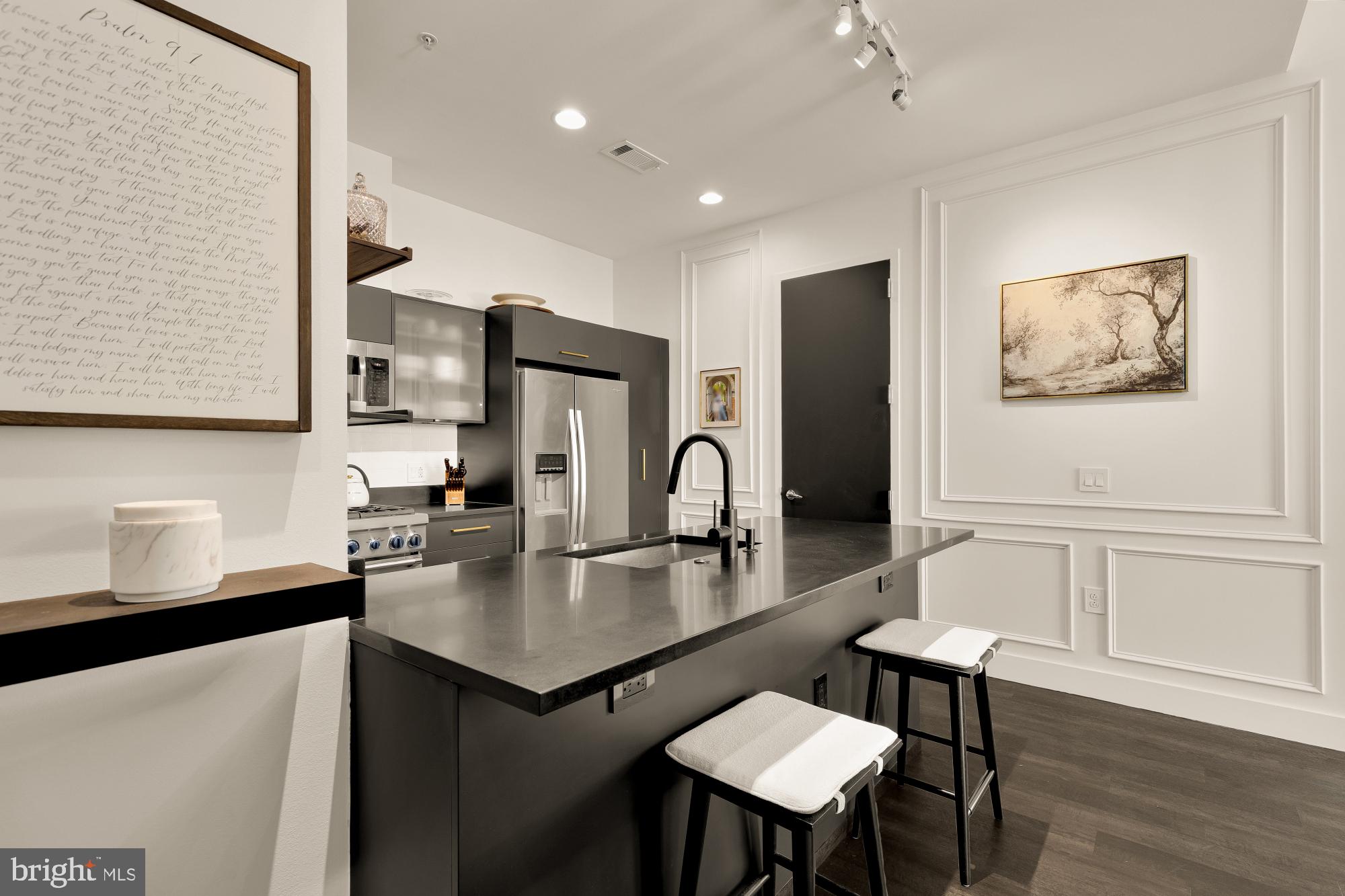 12025 NEW DOMINION PARKWAY 124