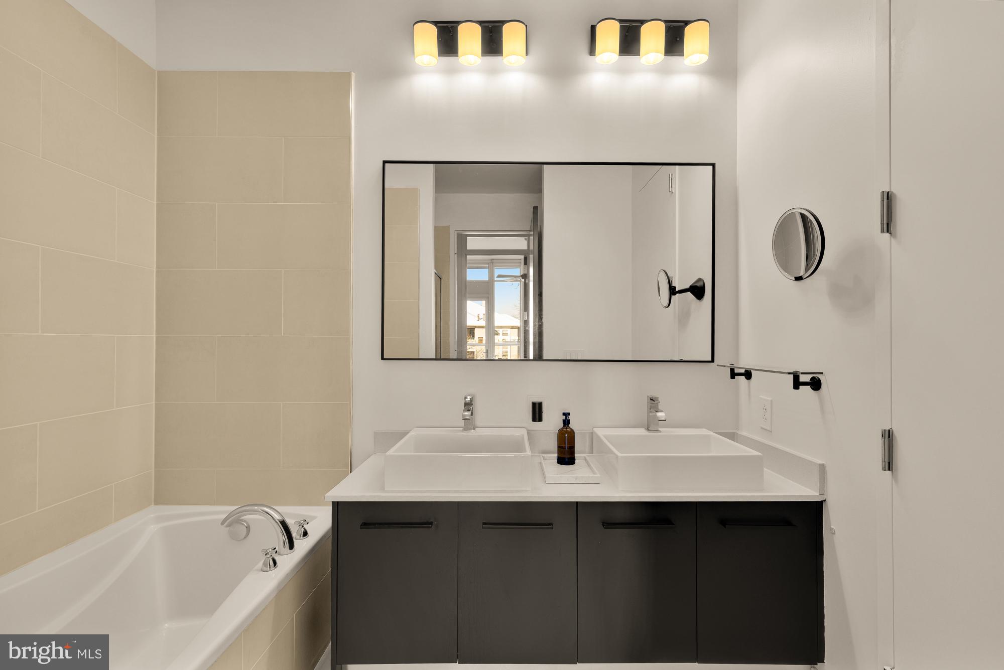 12025 NEW DOMINION PARKWAY 124