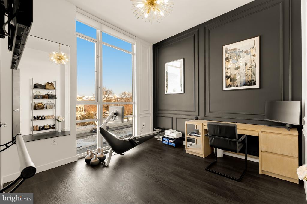 12025 NEW DOMINION PARKWAY 124