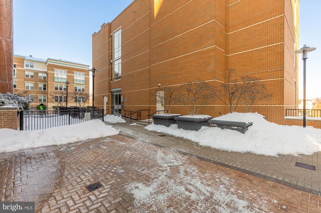 12025 NEW DOMINION PARKWAY 124