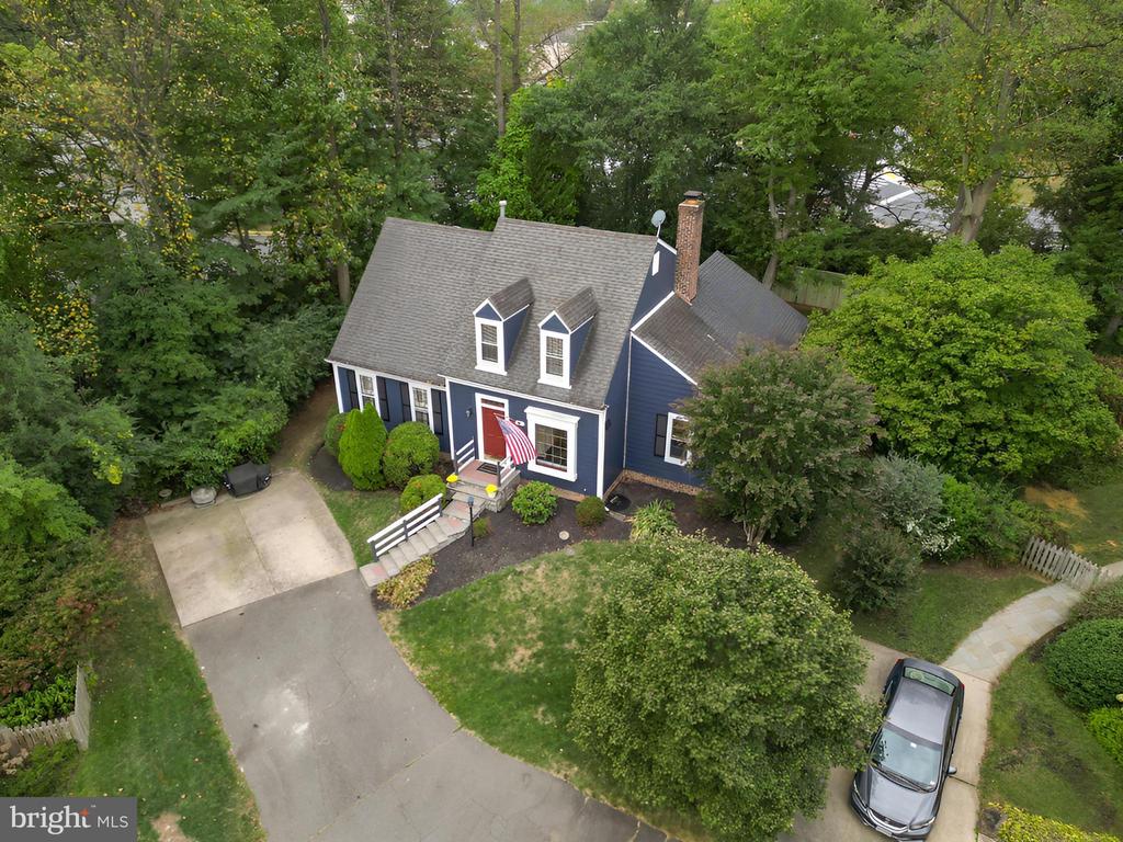 11688 STOCKBRIDGE LANE