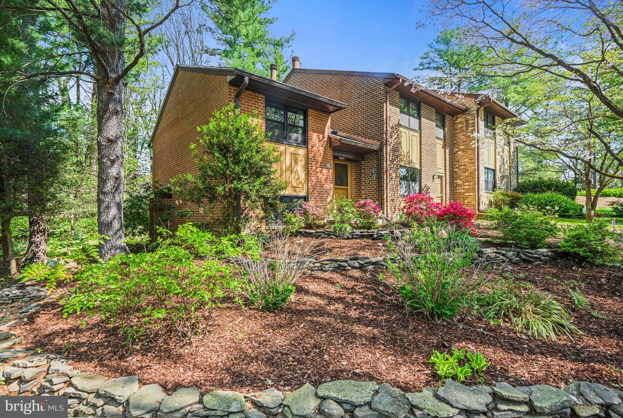 11334 HEADLANDS COURT