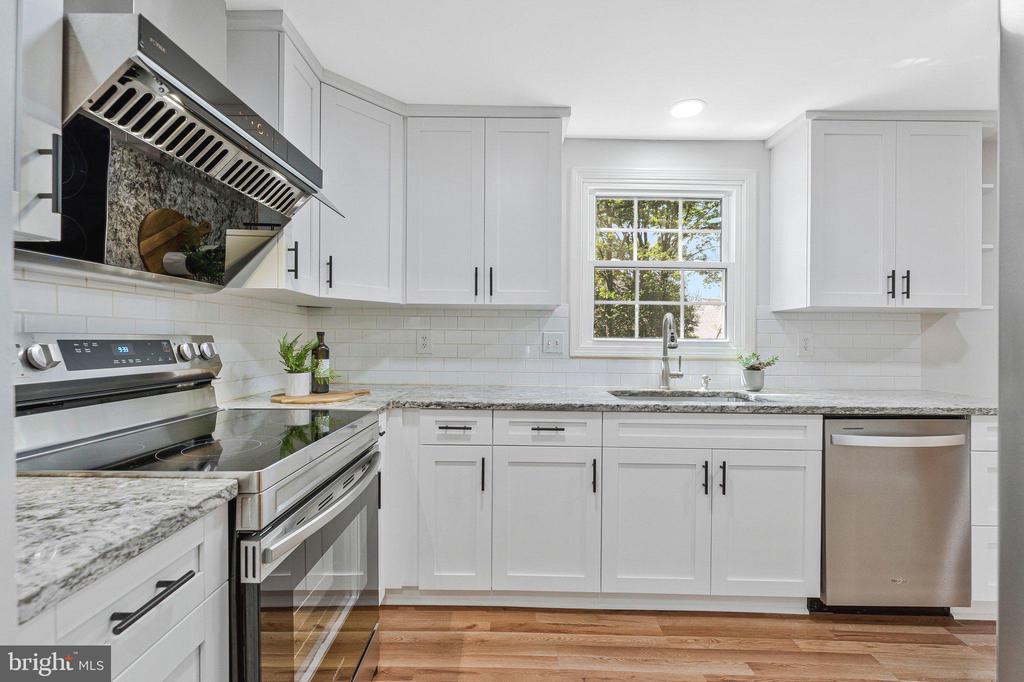 13157 BRYNWOOD COURT