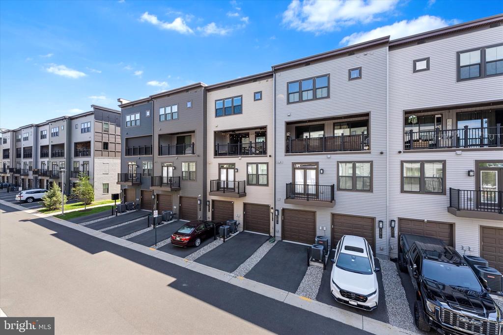 12915 SUNRISE RIDGE ALLEY 74