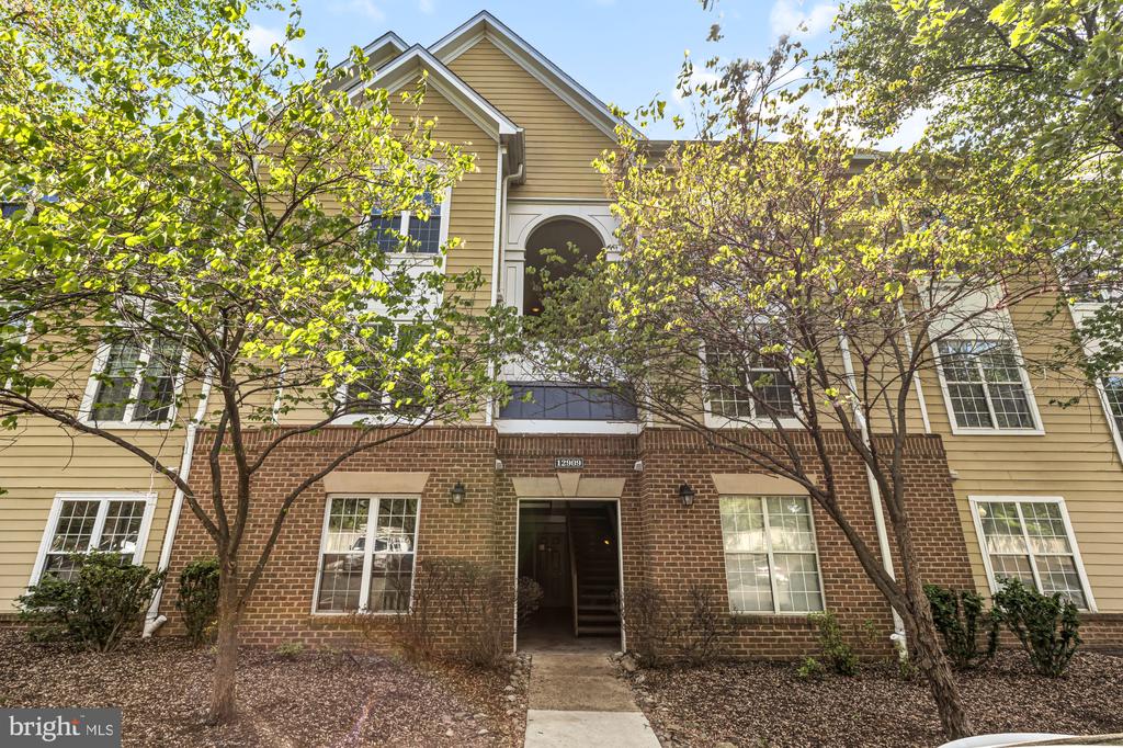 12909 ALTON SQUARE 102