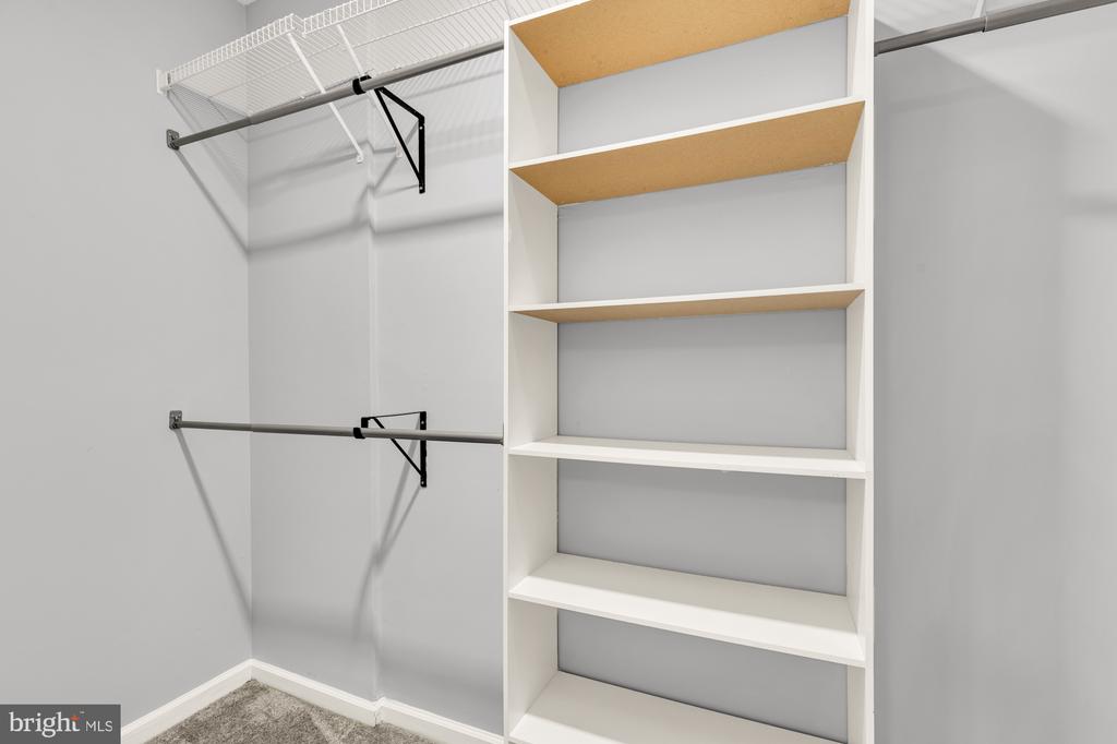 12909 ALTON SQUARE 102
