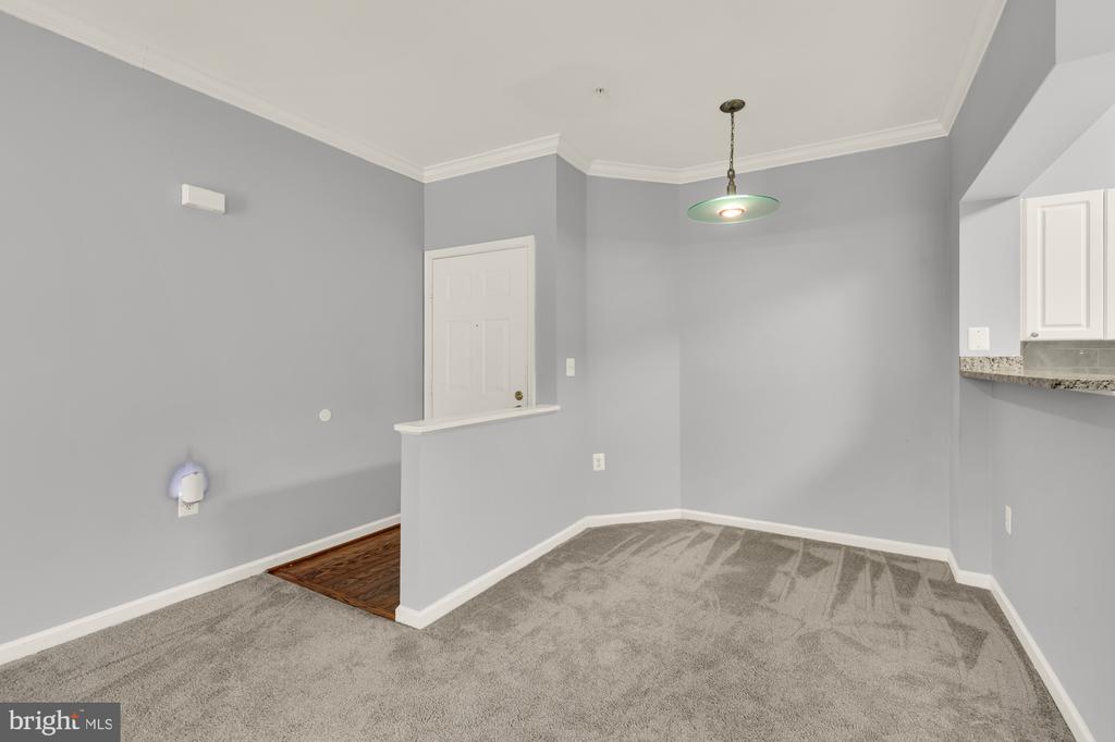 12909 ALTON SQUARE 102