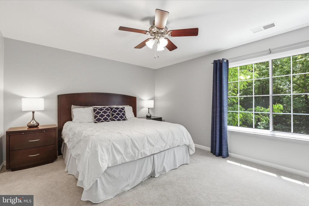 13062 QUARTZ LANE