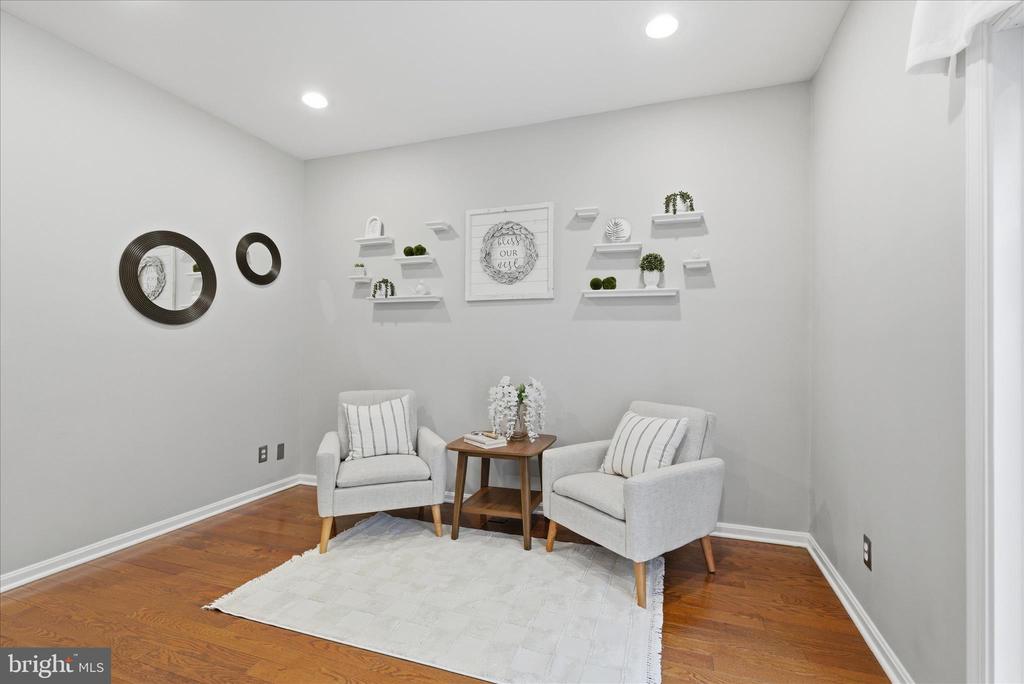 13062 QUARTZ LANE