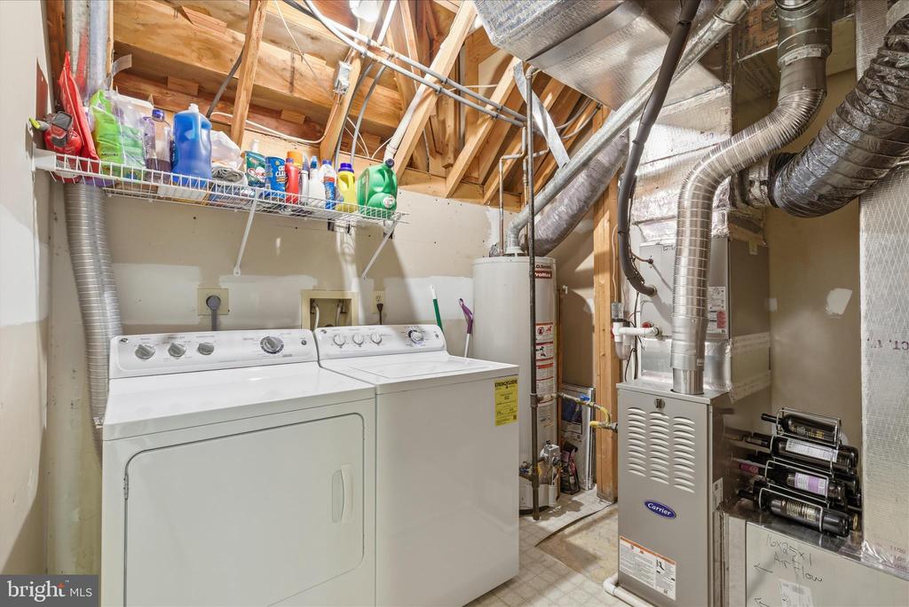 13062 QUARTZ LANE