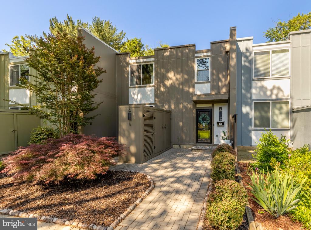 11170 FOREST EDGE DRIVE